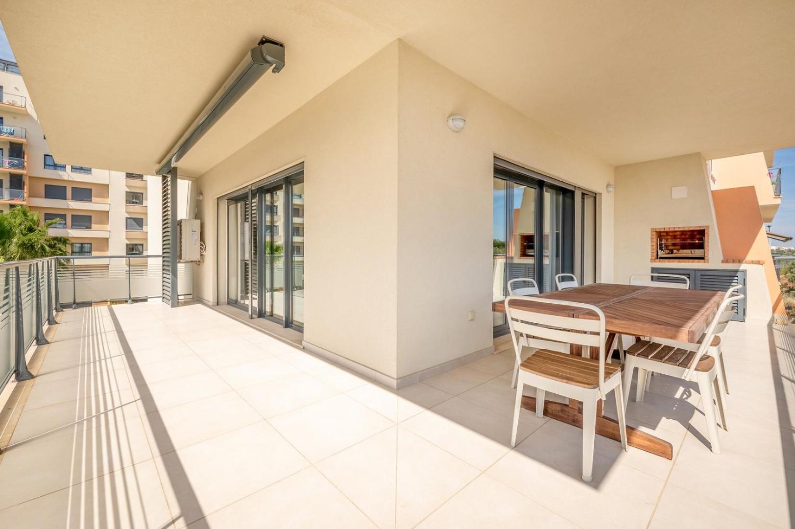 Апартаменты Guestready - Tranquil Seixal Haven Номер фото